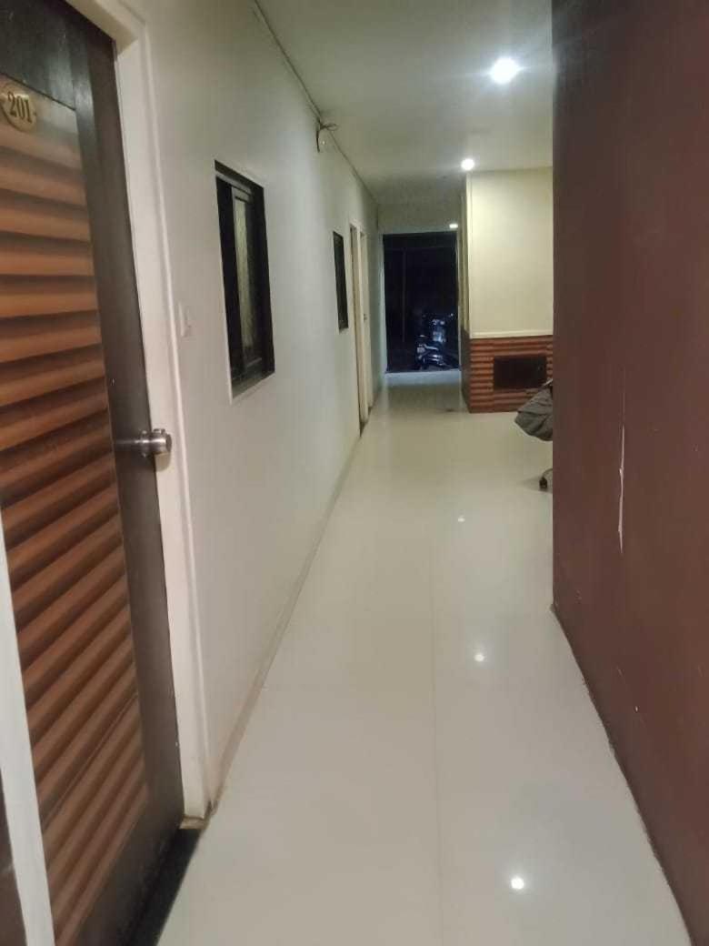 Spot On Hotel Shreeji Palace アーメダバード エクステリア 写真
